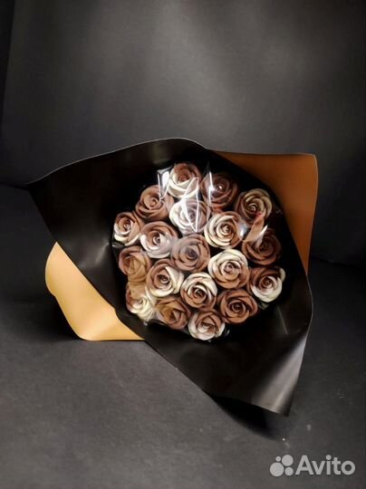 Букет - 19 Роз из Настоящего Шоколада