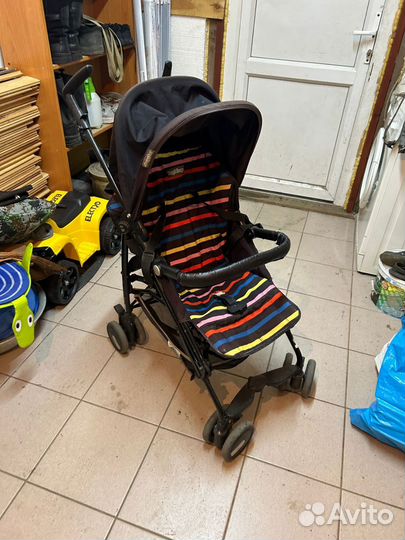 Прогулочная коляска трость Peg-Perego Pliko