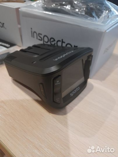 Комбоустройство (видеорегистратор/радар-детектор)