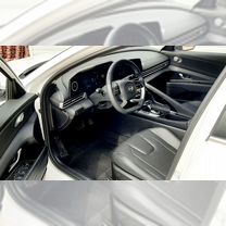Hyundai Elantra 1.5 CVT, 2023, 50 км, с пробегом, цена 2 640 000 руб.