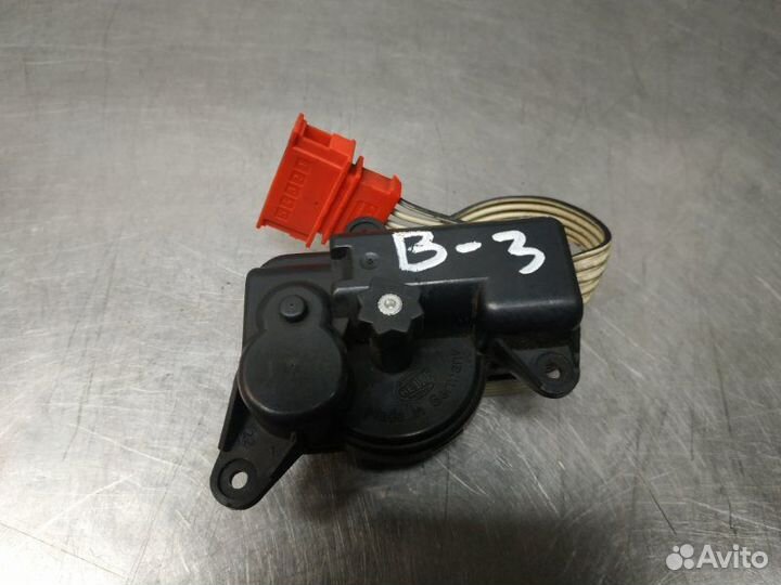 Моторчик заслонки печки Volkswagen Passat 2 B3 AAA