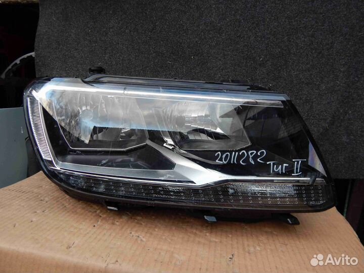 Фара правая Volkswagen Tiguan 2 поколение (2016-20