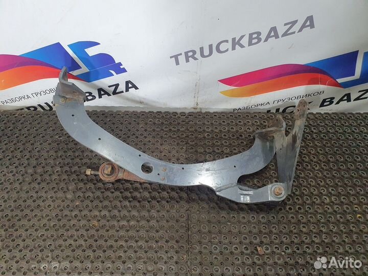 1381213 Траверса рамы поперечная