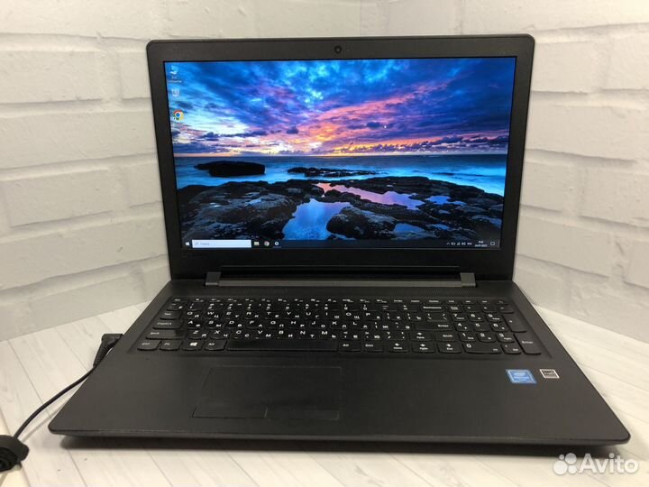 Четырехъядерный ноутбук Lenovo с FullHD