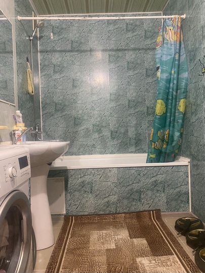 3-к. квартира, 93,6 м², 1/10 эт.