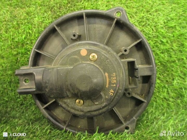 Мотор печки на toyota alphard ANH10W 2AZ-FE