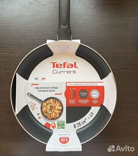 Сковорода Tefal current 28 см