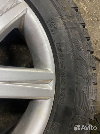 Колеса audi р16 зима