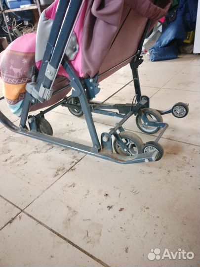 Детские санки на колесах