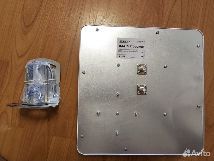 Антенна kroks KAA15-1700/2700 Разъёмы F- female