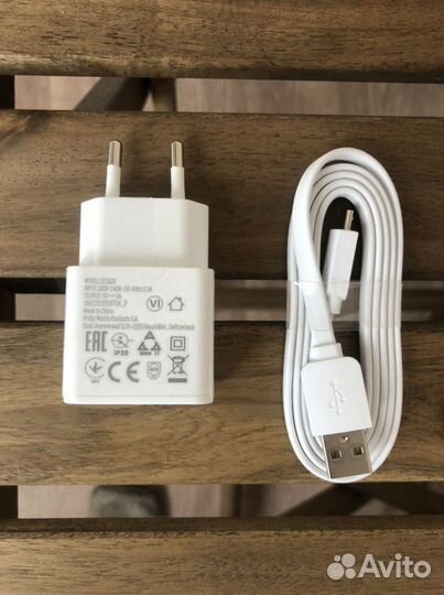 Зарядное устройство для телефона usb 2.0 mini usb