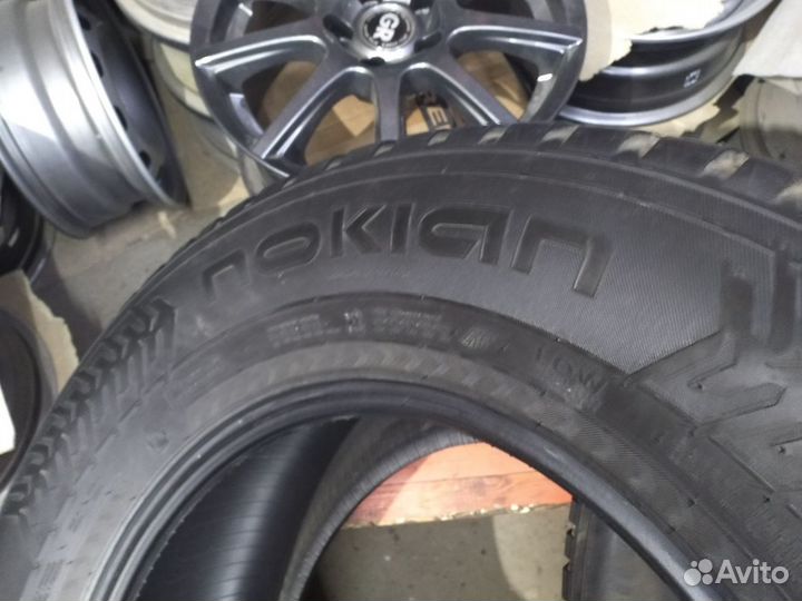 Nokian Tyres Hakkapeliitta 8 SUV 285/60 R18