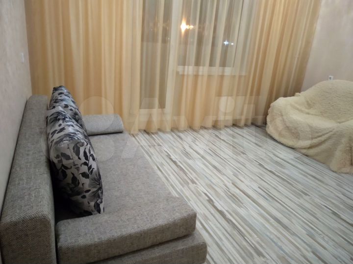 1-к. квартира, 42 м², 3/10 эт.