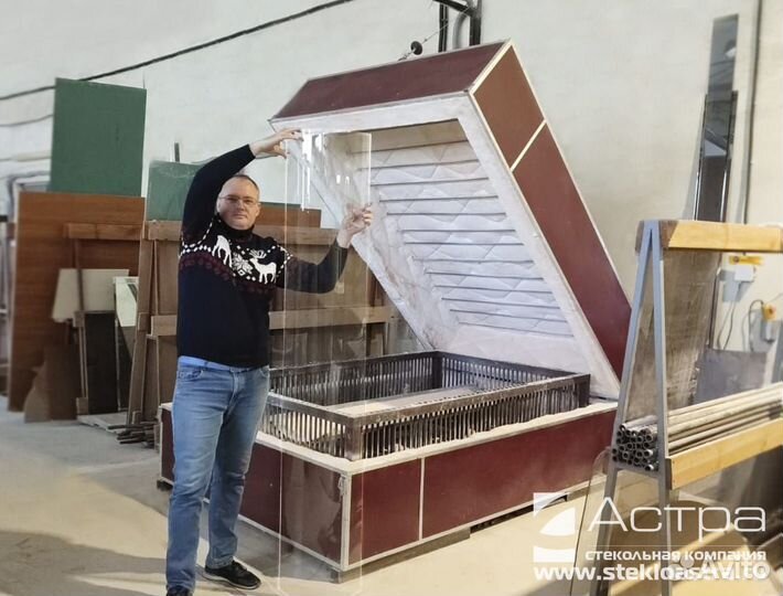 Гнутое стекло для холодильной витрины изготовление