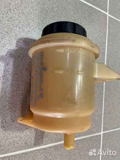 Бачок гидроусилителя Chevrolet Aveo 2007 г