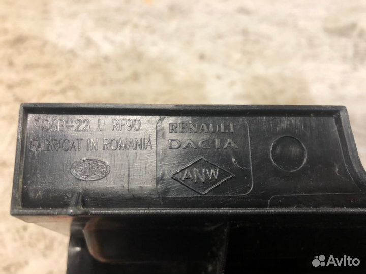 Фонарь левый LADA Largus