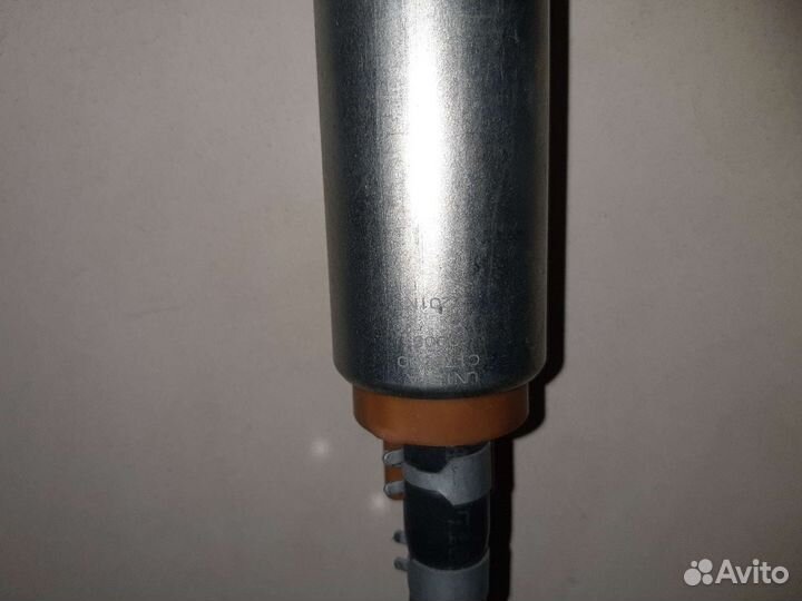 Топливный насос Субару Форестер SG 2006г.в