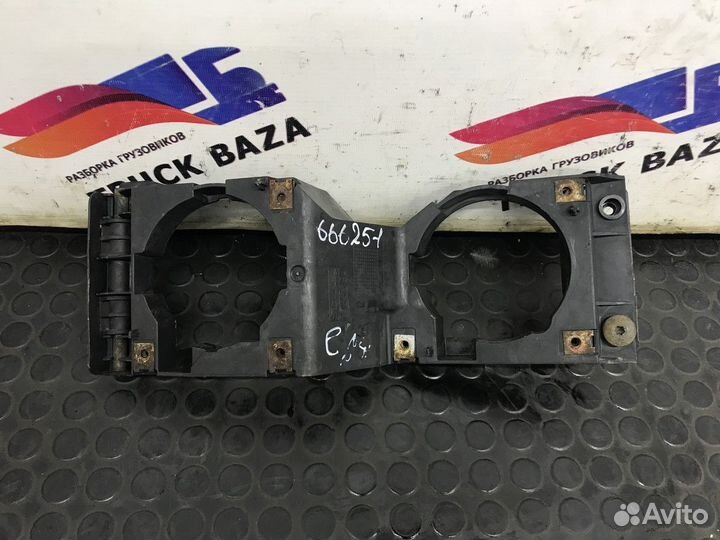 Кронштейн противотуманной фары Scania 5-series