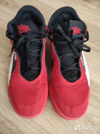 Кроссовки найк р. 36.5