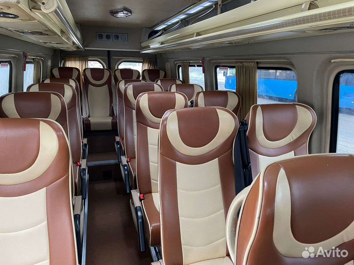 Заказ автобуса, аренда микроавтобуса Мерседес Бенц