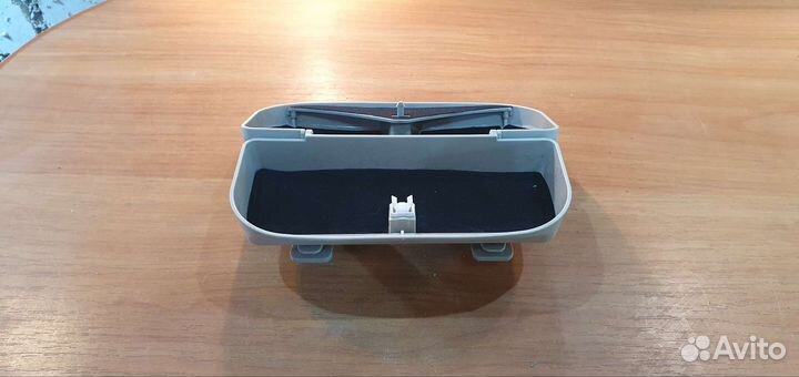 Очечник универсальный