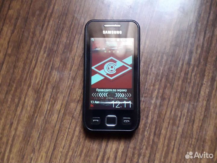 Телефон Samsung Wave 525