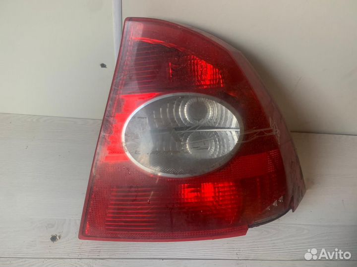 Фонарь задний (стоп - сигнал) ford focus 2