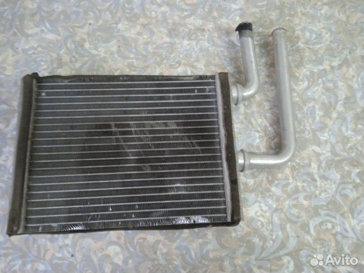 Радиатор отопителя Mitsubishi Lancer 7 1998