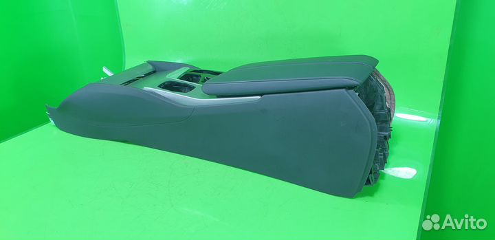 Подлокотник туннель консоль BMW 5 G30