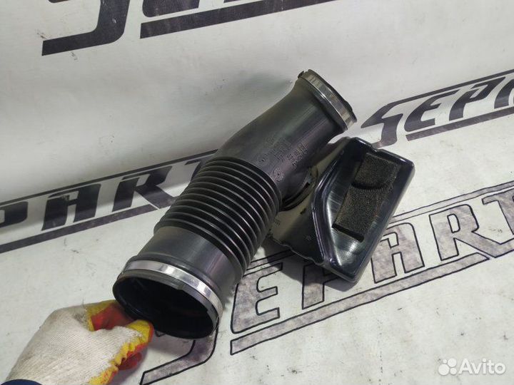 Патрубок впускного фильтра Audi A6 С6 2004—2008