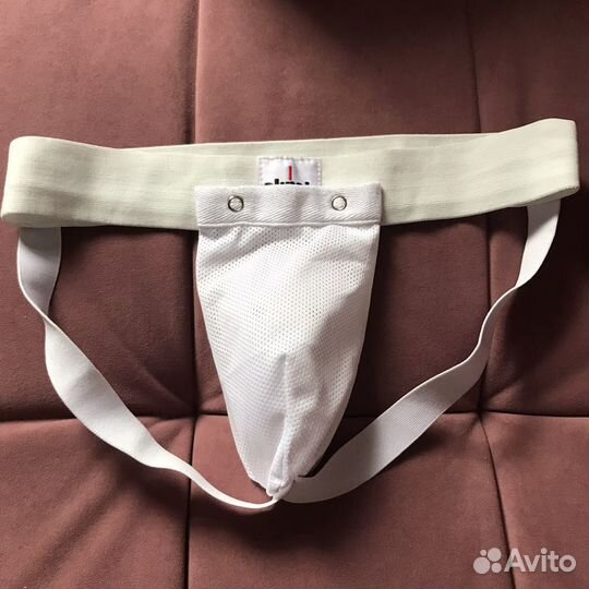 Бандаж (ракушка) для единоборств