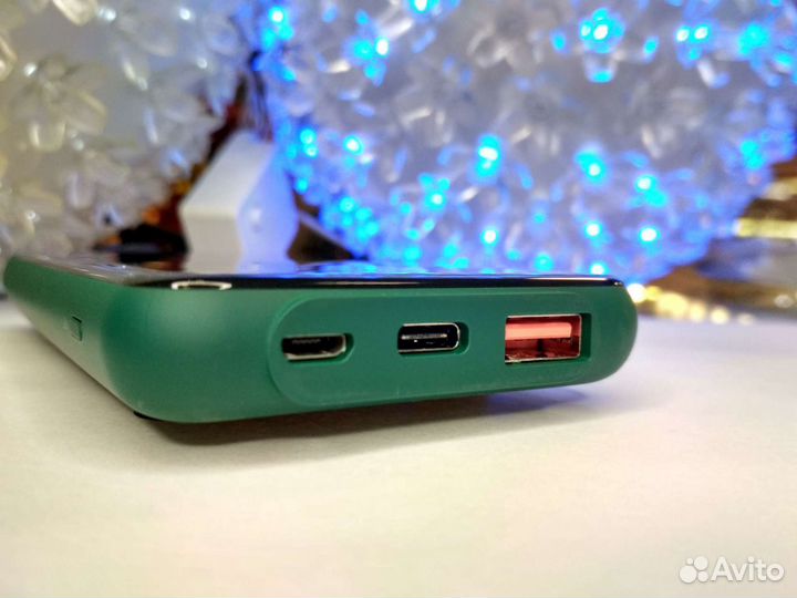 Портативное зарядное устройство