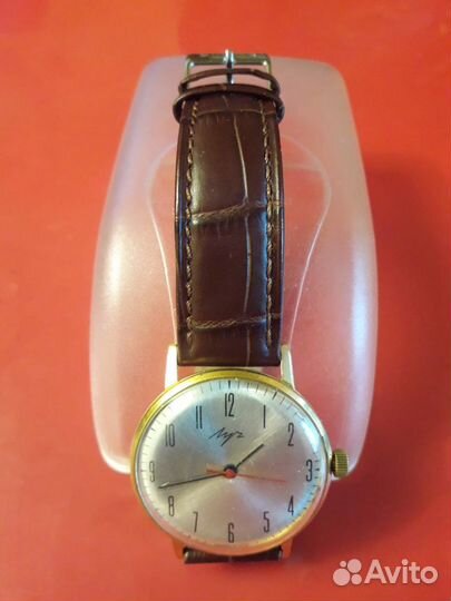 Часы Луч позолоченные СССР
