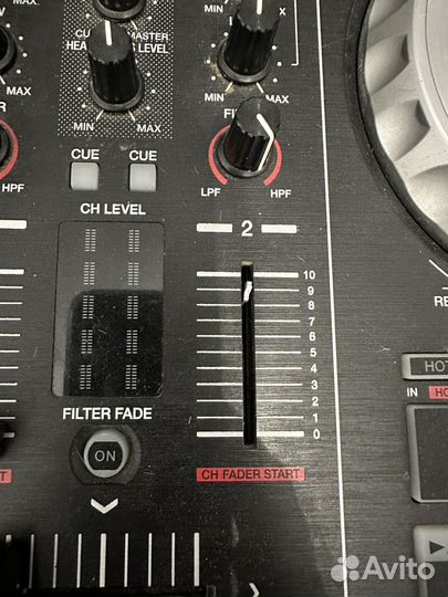 Dj контролер Pioneer DDJ-SB2