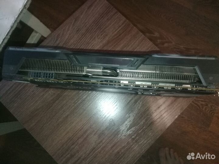 Radeon RX Vega 56 sapphire nitro+