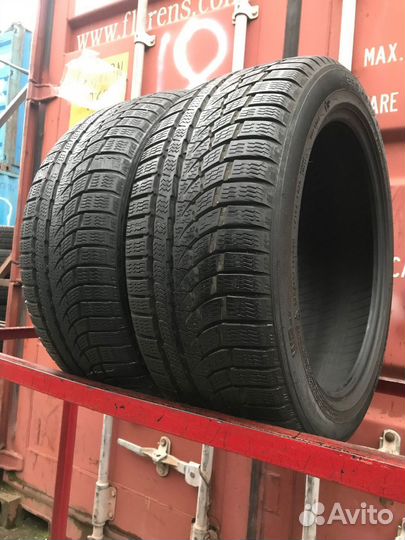 Nokian Tyres WR A4 235/45 R17 110V