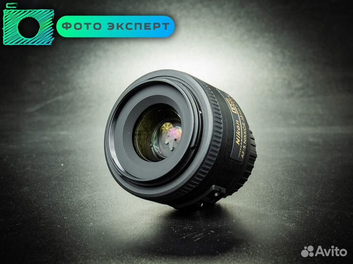 Объектив Nikon AF-S 35mm f1.8 G DX