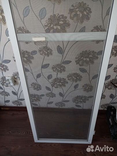 Сетка на балконную дверь