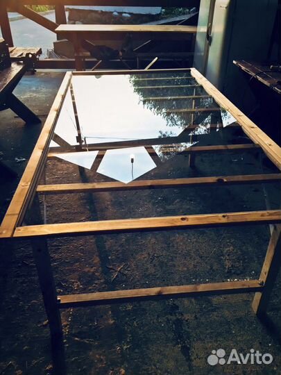 Стол стеклянный 2м/1м торг