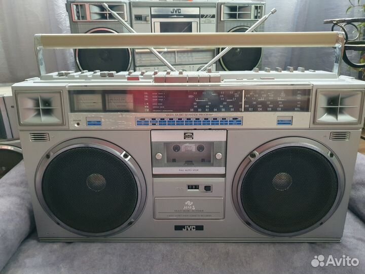 Магнитола JVC RC-M70