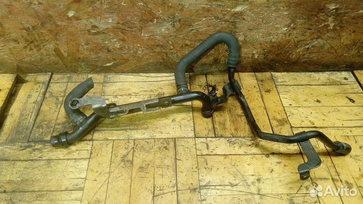 Трубка охлаждающей жидкости Audi A4 B7 2.0