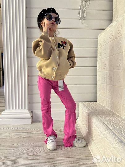 Джинсы zara для девочки 128 134