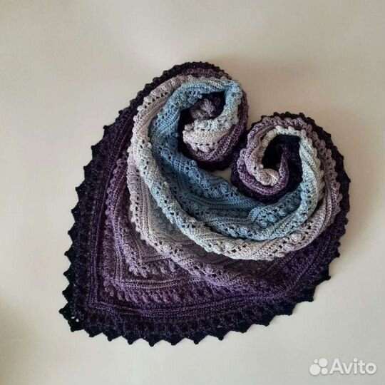 Бактус /косынка/платок ручной работы