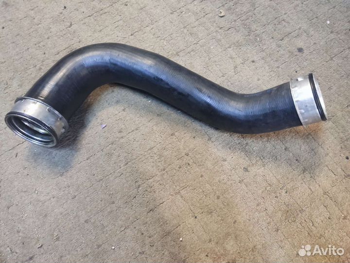 Патрубок дросселя дефект VW Туарег 2.5 BAC