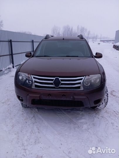 Renault Duster 2.0 АКПП 4WD В разборе