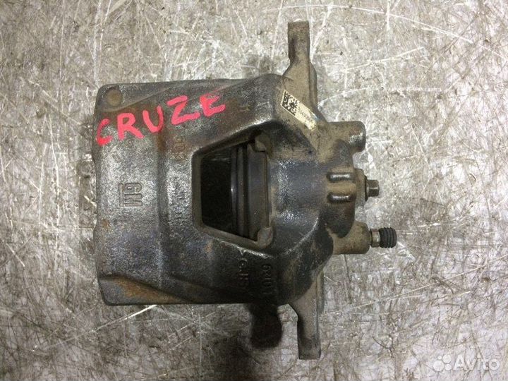 Суппорт передний левый