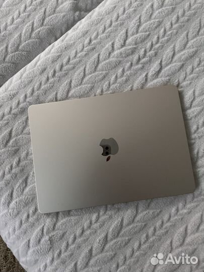 Apple MacBook air 13 2022 m2 256