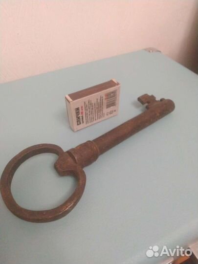 Ключ амбарный