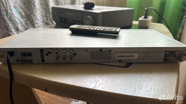 DVD плеер, домашний кинотеатр, видеомагнитофон