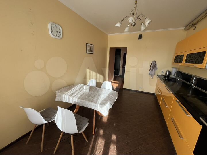 3-к. квартира, 86 м², 9/25 эт.